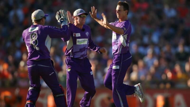 Hobart Hurricanes clinched a sensational six-wicket victory against Cape Cobras in the sixth match of Champions League Twenty 20 &Acirc;&copy; Getty Images