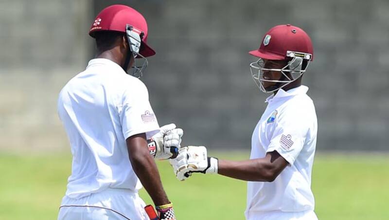 Kraigg Brathwaite and Leon Johnson © AFP