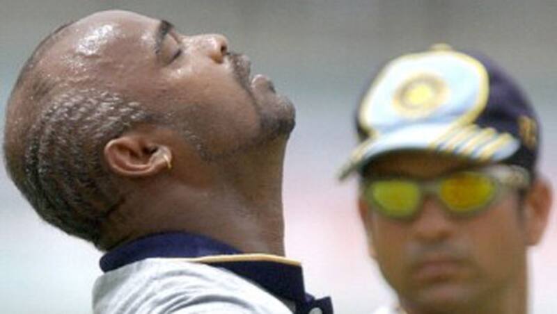 Vinod Kambli (left) alleges that it was Sachin Tendulkar who stopped talking to him &Acirc;&copy; AFP