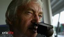 Richie Benaud redefines English!