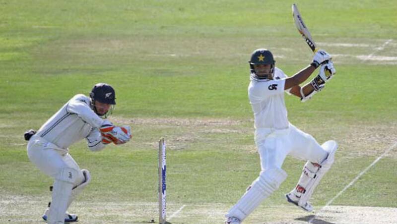 Pakistan went through the first session without losing a wicket &copy; Getty Images