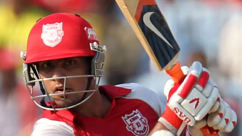 Currently Amitoze Singh is batting on 35 off 32 while Mandeep Singh (above) is on 24 off 22 as Punjab are 66 for the loss of one after 10 overs © IANS (File Photo)