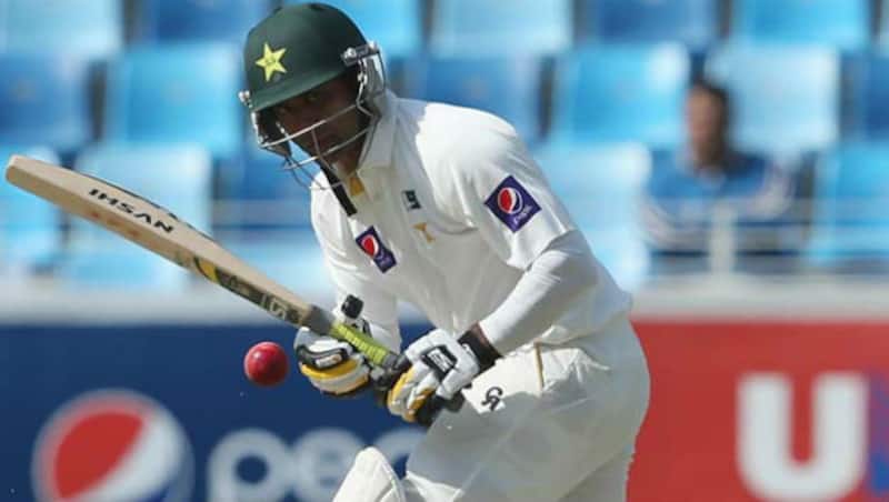 Mohammad Hafeez is batting on © Getty Images
