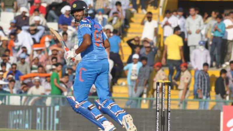 Ravichandran Ashwin was trapped leg-before for a dick by Ajantha Mendis &Acirc;&copy; IANS