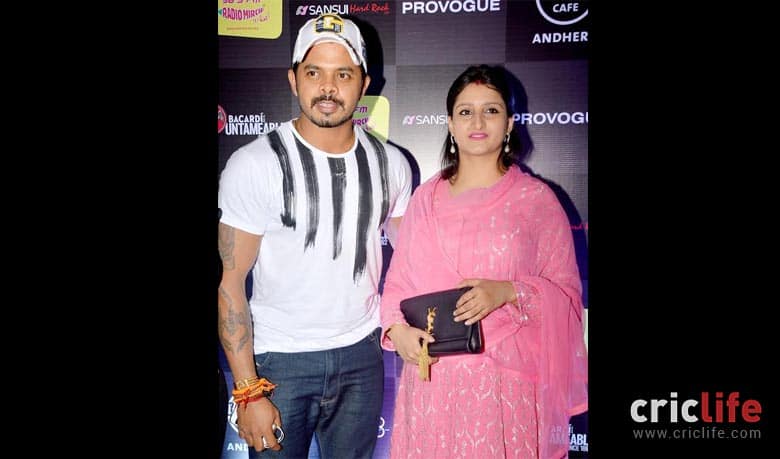 Shanthakumaran Sreesanth with wife Bhuvneshwari Kumari
