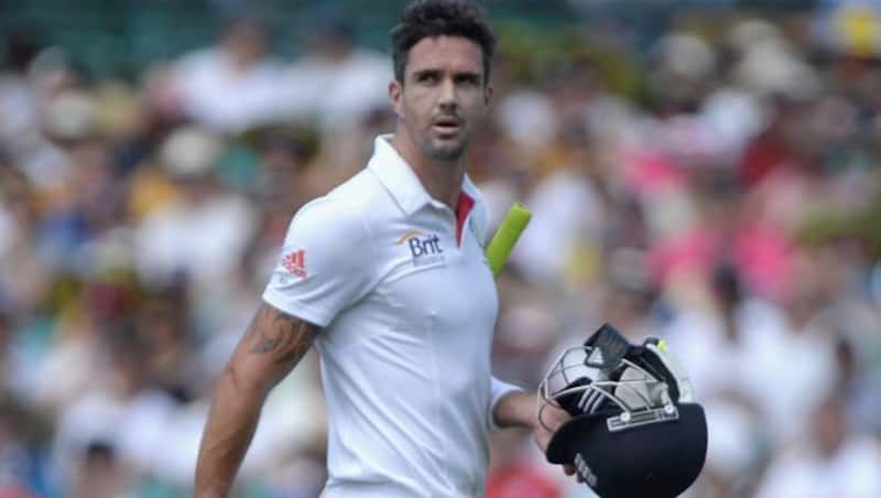 Kevin-Pietersen-of-England-leaves-the-field-after-being-dismissed-by-Ryan-Harris-of-Australia-duri