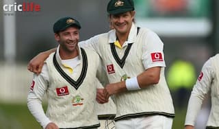 Shane Watson using Phil Hughes’ Adelaide Oval locker