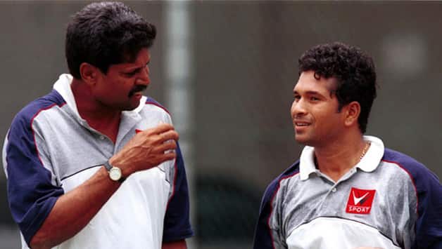 Kapil Dev (left) and Sachin Tendulkar… Did they face-off in an the CCI-Pakistan game in 1987? © Getty Images