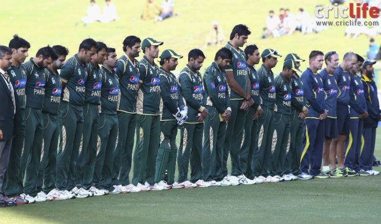 Pakistani cricketers meet survivors of Peshawar attack