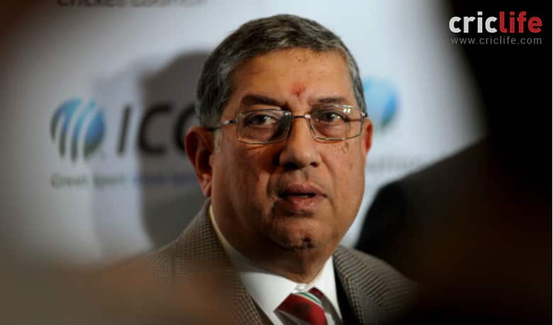 Journalists roughed by N Srinivasan’s security staff