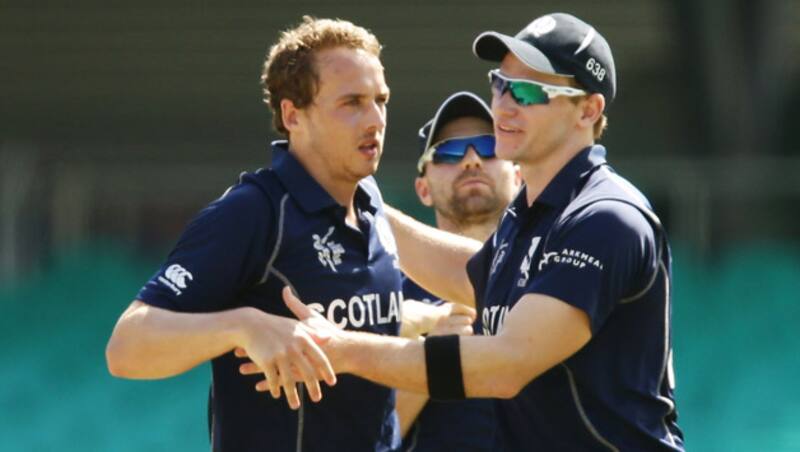 Davey choked England's run flow with frequent wickets, take 4 for 68 &Acirc;&copy; Getty Images