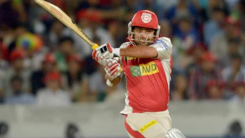 Piyush Chawla scored an unbeaten 53 to keep UP in the fight &copy; Getty Images