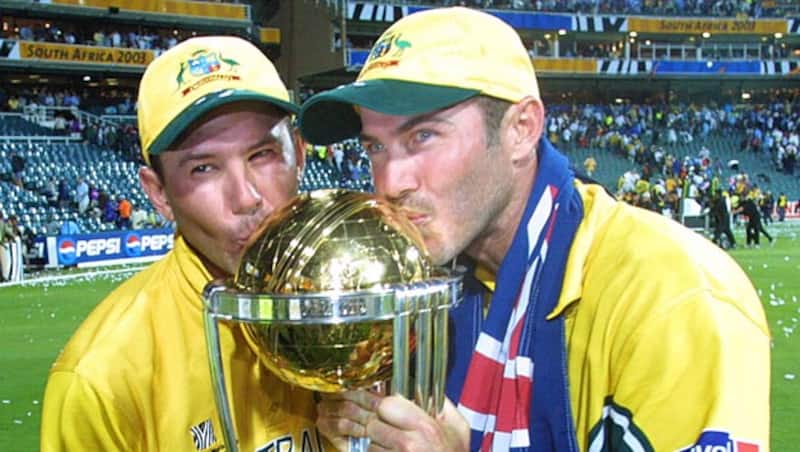 Ricky Ponting (left) Damien Martyn with the ICC World Cup 2003 trophy &Acirc;&copy; AFP