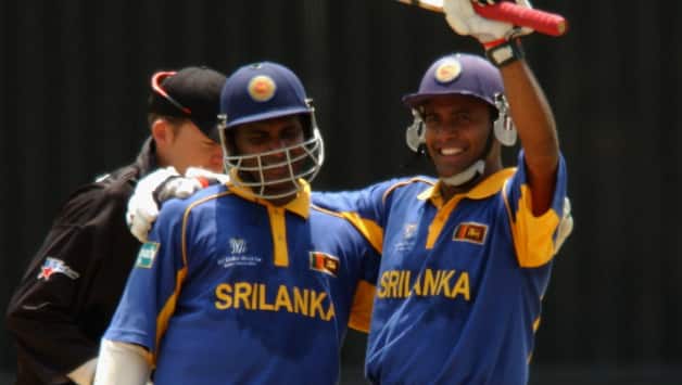 Sanath Jayasuriya (left) and Hashan Tillakaratne shared a 170-run stand for the second wicket © Getty Images