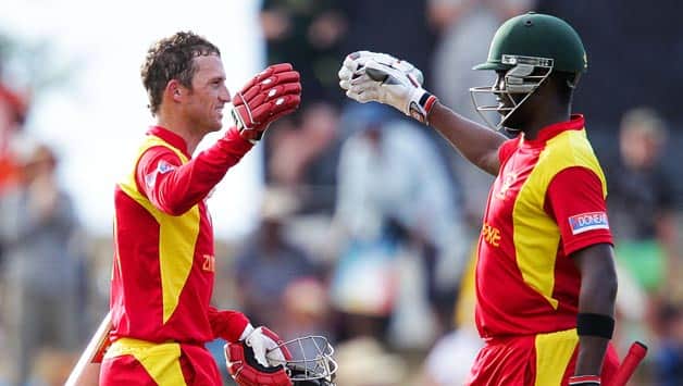 Sean William's (left) impressive 78 led Zimbabwe to a convincing 4 wickets win over UAE © Getty Images