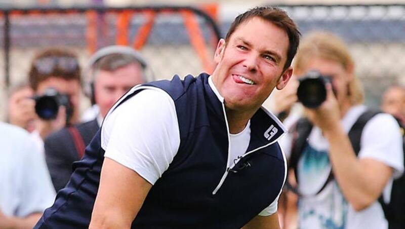 Shane Warne's presence got the fans excited &Acirc;&copy; Getty Images