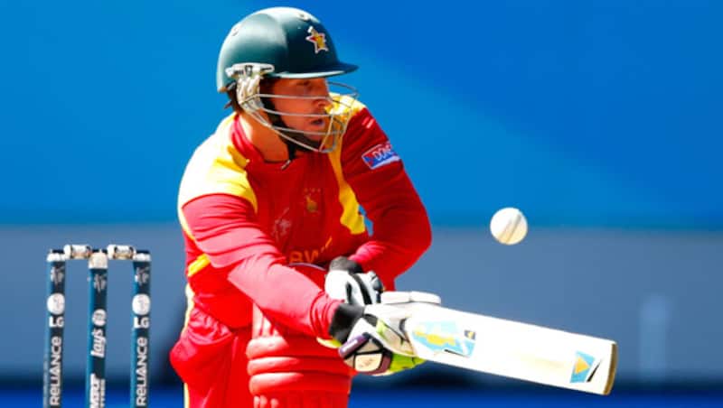 Brendan Taylor is currently batting on 79 &Acirc;&copy; Getty Images