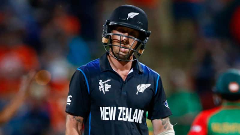 Luke Ronchi (above) was dismissed for an unfortunate duck by fast-bowler, Mitchell Starc after being caught by Michael Clarke at the first slip &copy; Getty Images