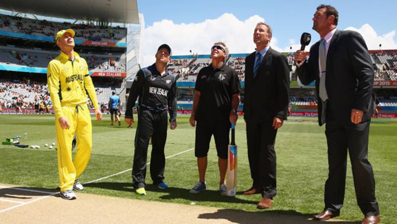The coin will go up one last time in ICC Cricket World Cup 2015 &Acirc;&copy; Getty Images