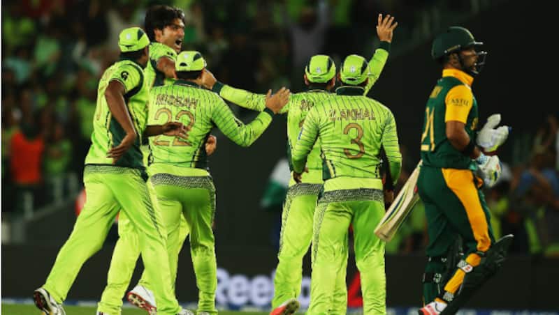 South Africa's defeat to Pakistan confirms that they still haven't learnt from the mistakes they made in previous games they lost, earlier in the tournament © Getty Images