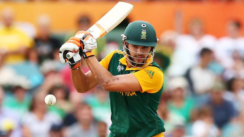 Rillee Rossouw (above) was dismissed for a healthy 39 by fast-bowler, Corey Anderson after being caught by Martin Guptill at backward point © Getty Images