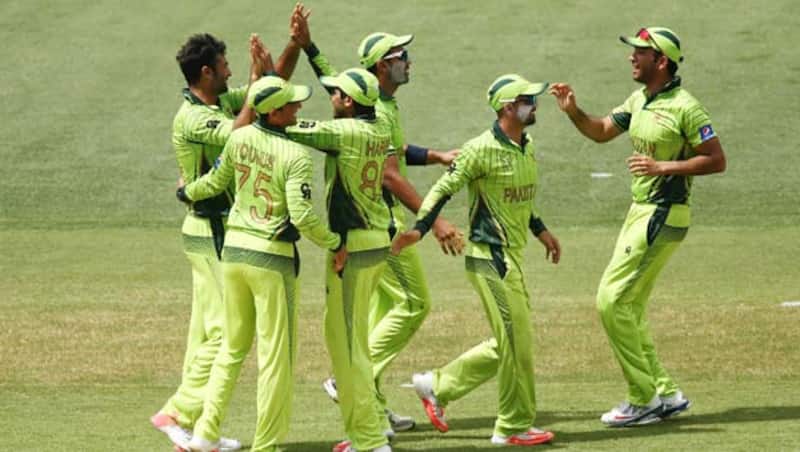 Pakistan take on Ireland in an extremely crucial match in the World Cup © Getty Images