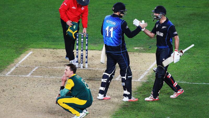 Steyn sits in despair South Africa suffered another semi-final loss &Acirc;&copy; Getty Images