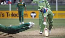 Virat Kohli dismissed for 33 by Andre Russell against West Indies in ICC Cricket World Cup 2015