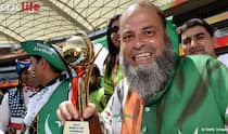 Mohammad Basheer, the new Chacha of Pakistan booed for his support of MS Dhoni and team India