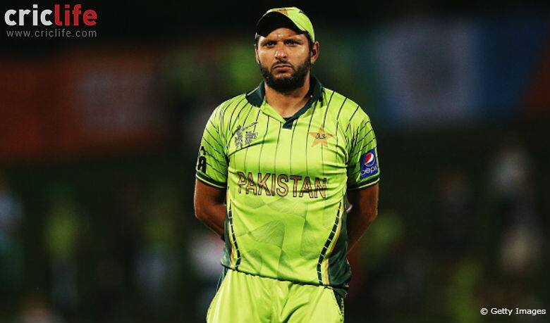 Shahid Afridi rejects Nach Baliye offer; doesn’t want his wife to dance