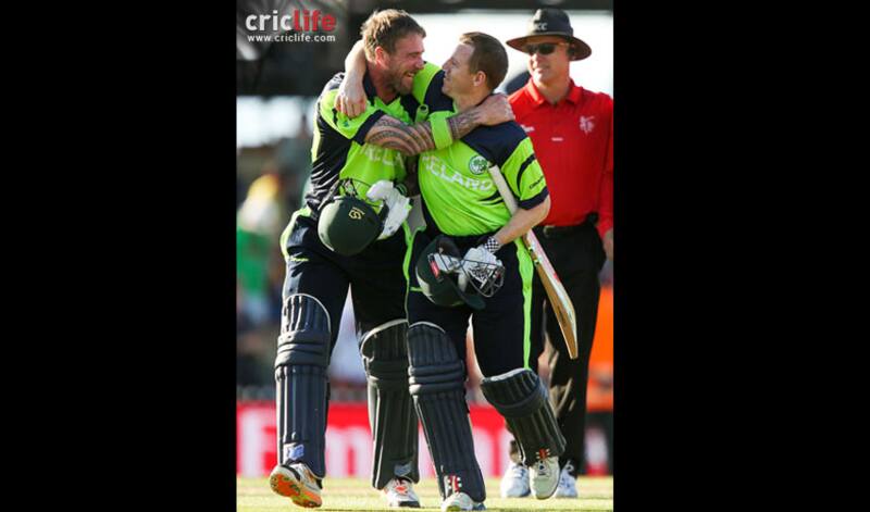 John Mooney and Niall O&acirc;Brien celebrate the Ireland win