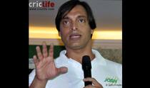 Shoaib Akhtar criticised for mocking Pakistan cricket on ‘Comedy Nights with Kapil’