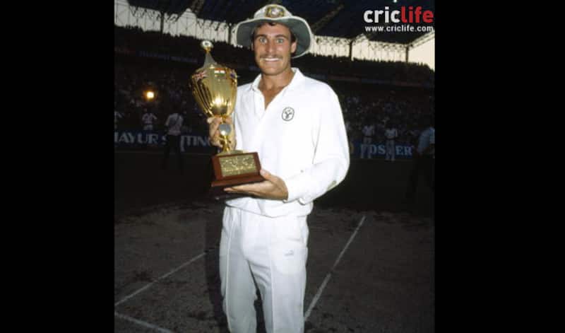 Mike Veletta poses with the World Cup in Eden Gardens