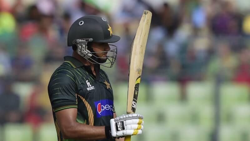 With this hundred, Azhar Ali has proved himself as a ODI batsman © AFP