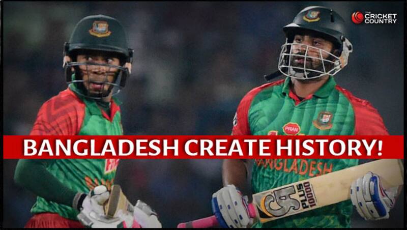 Tamim Iqbal (right) and Mushfiqur Rahim shared a 114-run stand for the third wicket &copy; AFP