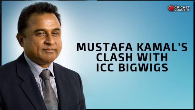 Mustafa Kamal was snubbed from the ICC Cricket World Cup 2015 final presentation ceremony, in which N Srinivasan presented the trophy instead of Kamal as per the procedure &copy; Getty Images