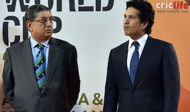 ICC Chairman N Srinivasan and cricket legend Sachin Tendulkar at the presentation ceremony in the World Cup final