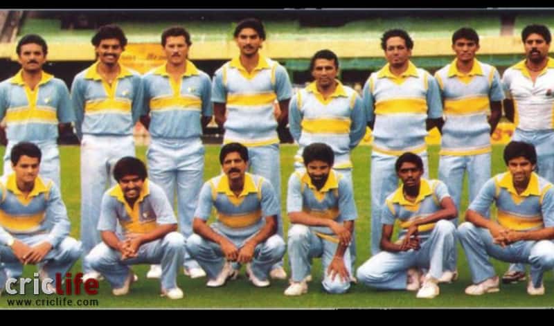 Sandanand Vishwanath (Kneeling on the extreme left)