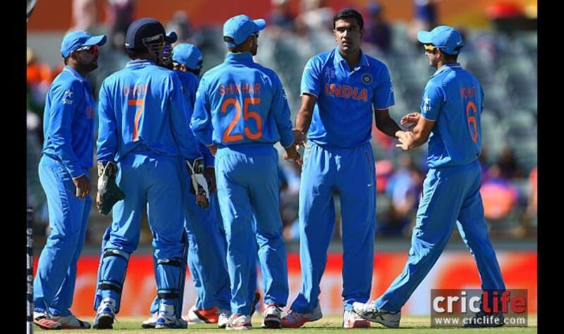 Ravichandran Ashwin celebrates another wicket with his teammates 