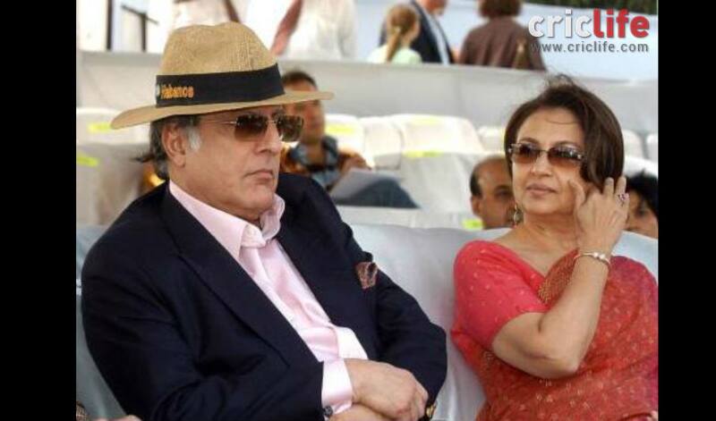 Tiger Pataudi with his wife Sharmila Tagore