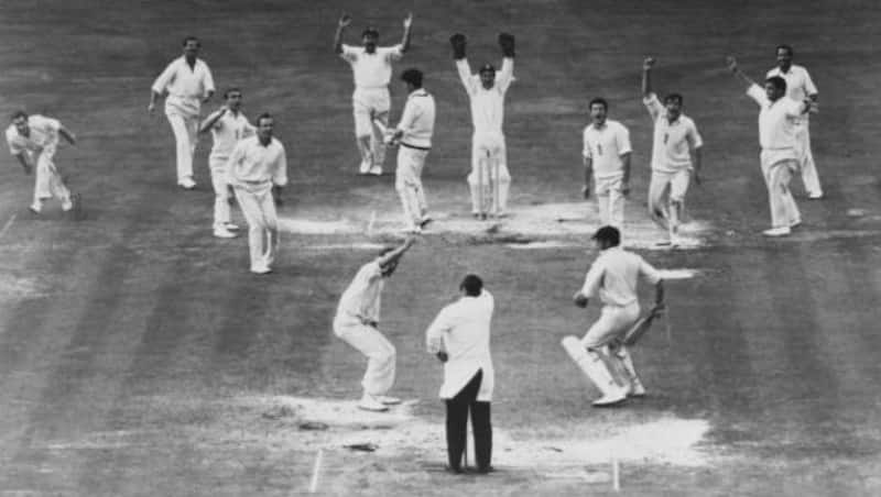 The Dolly and Deadly show ended the Oval Test six minutes before the scheduled time, but there was more to the match &Acirc;&copy; Getty Images