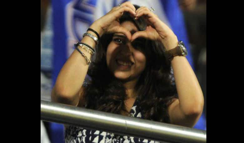 Rohit Sharma’s fiancée Ritika gestures ‘love sign’ after Mumbai Indians’ win