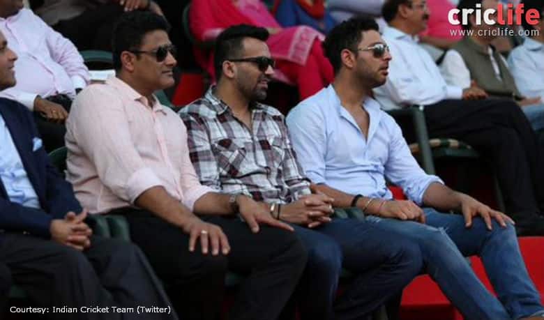 Anil Kumble, Zaheer Khan and Yuvraj Singh attend a football event together