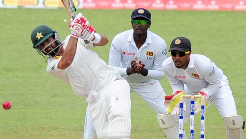Ahmed Shehzad played a healthy knock of 69 © AFP