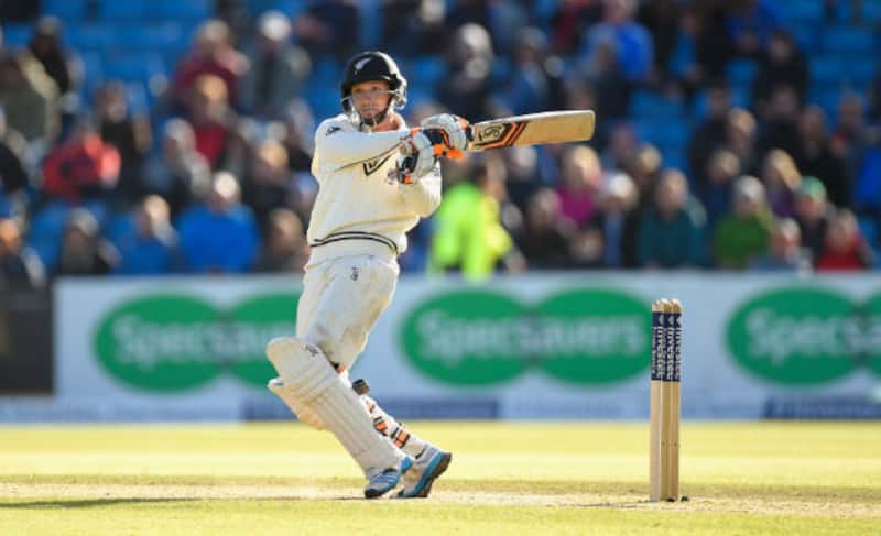 BJ Watling remained unbeaten on 100 &Acirc;&copy; Getty Images
