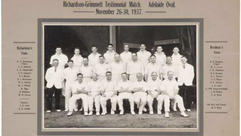 The teams: Vic Richardson, Don Bradman, Clarrie Grimmett are respectively third, fourth, and fifth from left, front row. Photo Courtesy: Carter&rsquo;s Auctioneers website