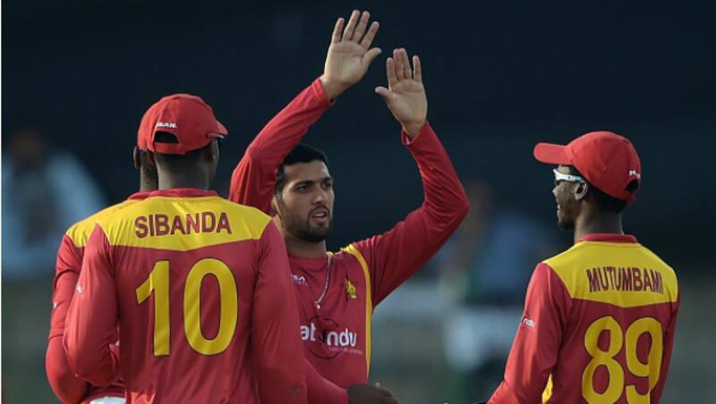 Sikandar Raza (center) might be the ideal captain to take Zimbabwe forward &Acirc;&copy; Getty Images