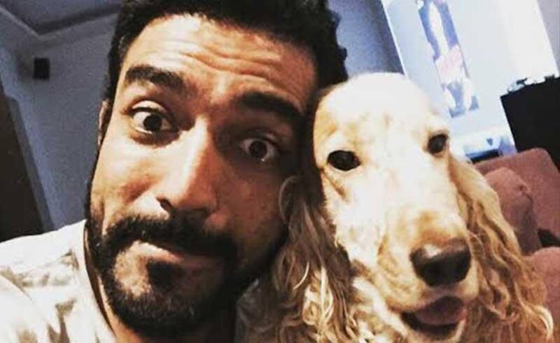 It's selfie time for Robin Uthappa and his dog.