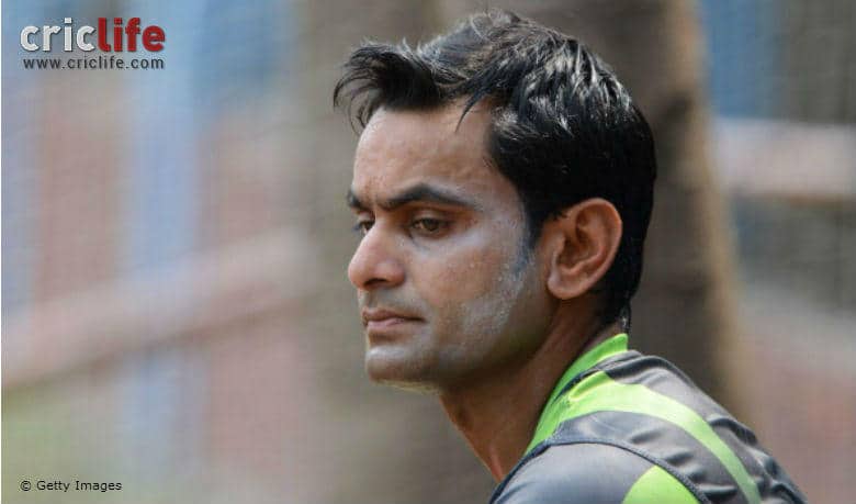 Mohammed Hafeez suspended from bowling in international cricket for 12 months