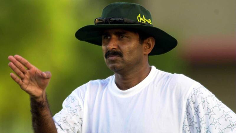 Javed Miandad insisted that Pakistan cricket's decline is because of politics &copy; Getty Images